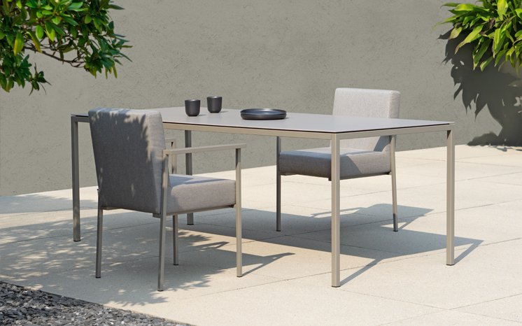 Diningset_VAL_KLA_wetterfest_Keramik_Edelstahl.jpg