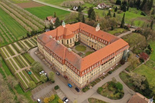 Kloster_Erlenbad_Drohne.jpg