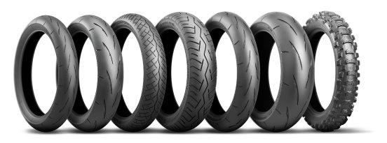 Bridgestone erweitert sein Motorradportfolio 2020 um vier neue Premium-Reifen.jpg