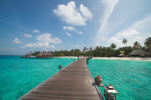 halaveli-maldives-2016-architecture-02_copyright Constance Hotels, Resorts & Golf.jpg