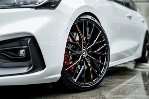 Ford Focus ST-03084.jpg