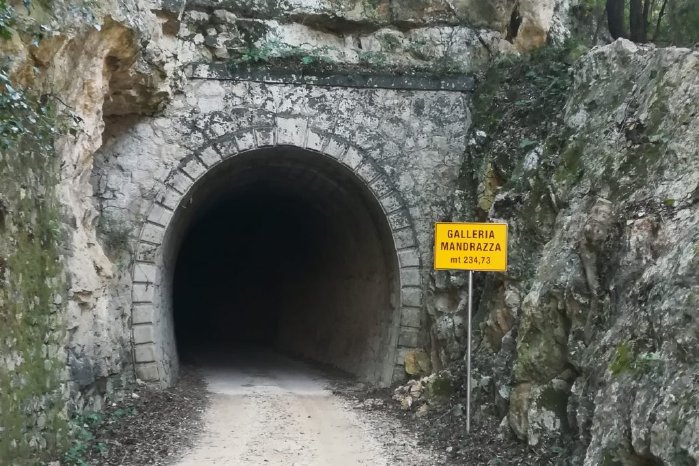 Tunnel-1024x683.jpg