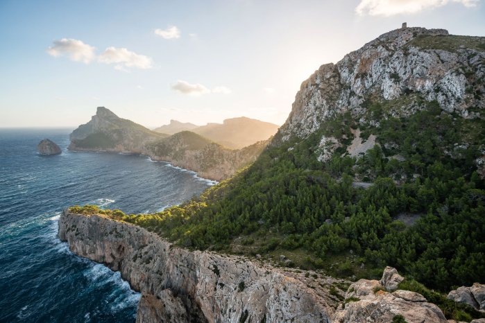 Mallorca_shutterstock_(c)_Ventura.jpg