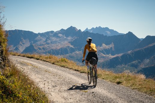 Gravel bike-A Swiss With A Pulse @aswisswithapulse.jpg