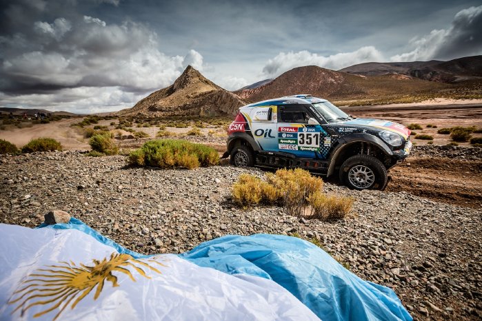 2016-Dakar,-Nazareno-Lopez-(ARG),-Sergio-Lafuente-(URU),-MINI-ALL4-Racing---X-raid-Team-351.jpg