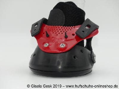 Gisela Gesk Floating Boot in Schwarz Rot.