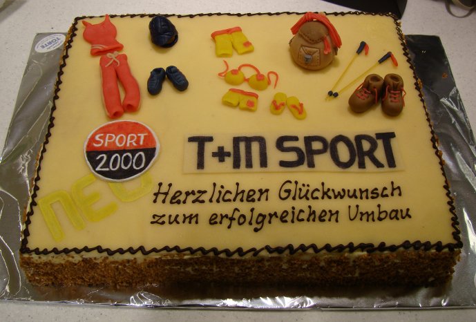 Glueckwunschtorte_T&M Sport.jpg
