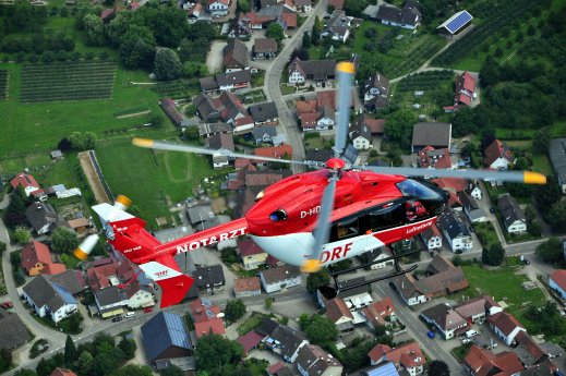 EC 145 im Flug Quelle DRF Luftrettung.jpg