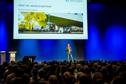 PM_2024_09_23_3.250 Erstsemester starten ihr Studium an der Hochschule Osnabrück-Bild 2.jpg