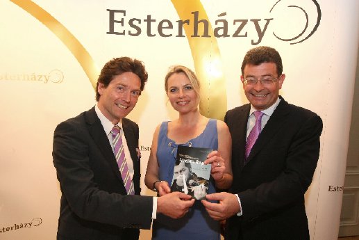 Esterhazy_Joachim Arnold, Susanne Michel, Stefan Ottrubay.jpg