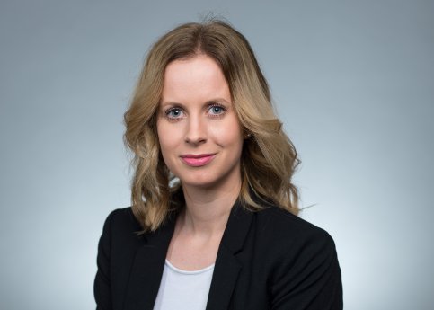 Desiree Sauer.jpg