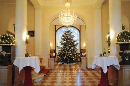 Festliches Foyer im Maritim Hotel Mannheim, © Maritim