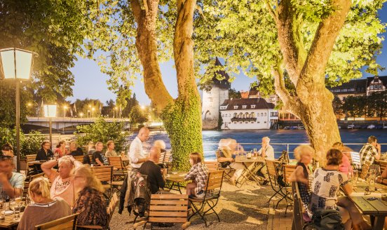 Konstanz-Biergarten-Constanzer-Wirtshaus-02_Sommer_Copyright_MTK-Dagmar-Schwelle.jpg