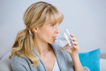 Für Mineralstoffe besser Heilwasser trinken