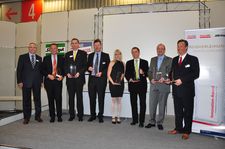 Die Sieger der Innovation-Awards 2010 freuen sich über ihren Erfolg