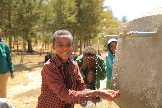 Einweihung Wasserversorgung Lemi-Robite_Fotonachweis Stiftung Menschen für Menschen.jpg
