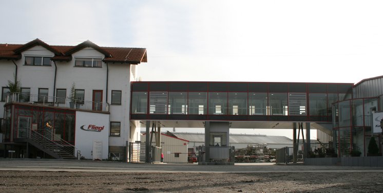 071122_Brückenbau_bei_Fliegl.jpg