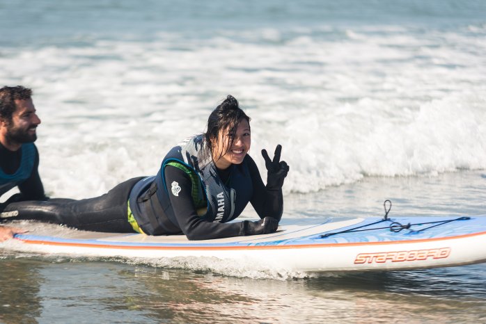 Simone Lai - Reisebloggerin für Reisen mit Handicap beim Surfen.jpg