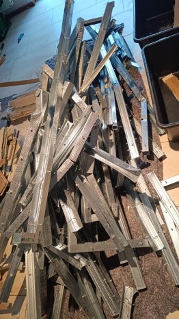 Altschrottabholung Wesel – Altauto Entsorgung & Containerdienst für Schrott und Buntmetalle.jpg