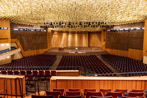 Beethovenhalle Bonn Großer Saal.jpg
