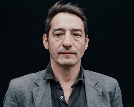 Gelesen von Boris Aljinovic.jpg