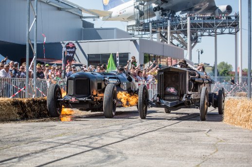 Mavis und Brutus beim BRAZZELTAG Speyer.jpg