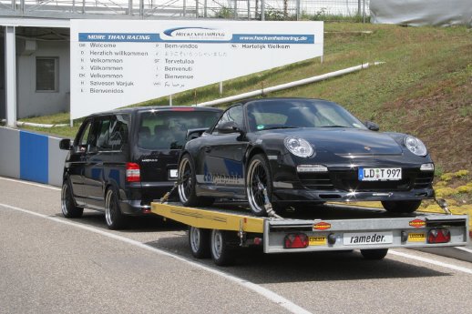Porsche_Transport_hinten_kl.jpg
