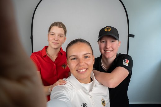 25-11-07 Junior Team Germany_Baraka_Schedel_Volckens_Nominierung.jpg