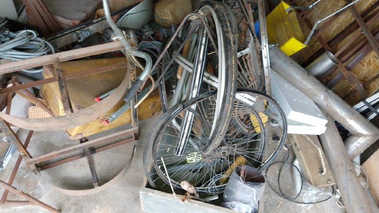 Schrotthändler Detmold Kostenlose Schrottabholung & Fachgerechtes Altauto.jpg