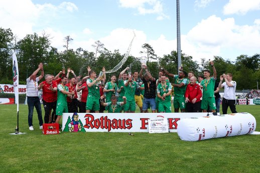 bfv-Rothaus-Pokal Sieger SV Sandhausen.jpg