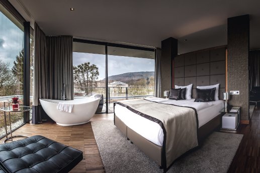 Komfortables Übernachtungsangebot im Schlosshotel_Wilhelmshoehe_penthouse-suite_2.jpg