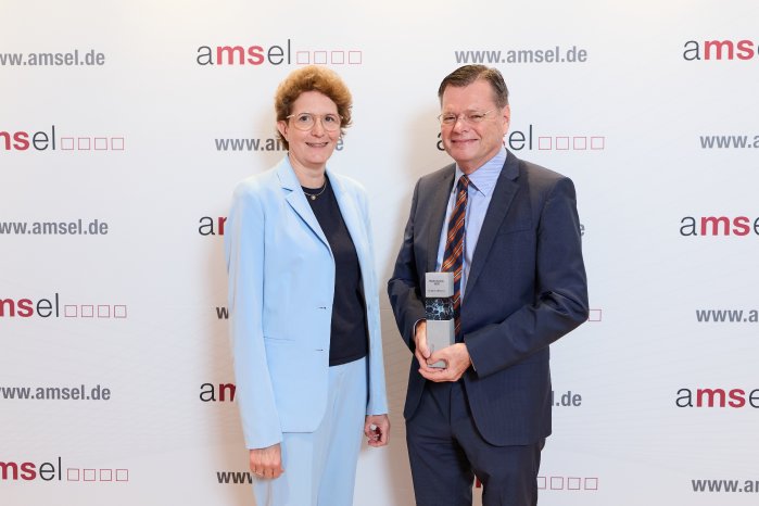 Medienpreis_Dr.Rösener_2026.jpg