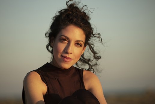 Beatrice Rana_© Parlophone Records Limited – photo by Simon Fowler (7).jpg