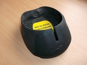 Der Glove Glue-On WIDE - schwarz - Klebeschuh.jpg