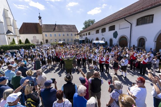 D_PA_Bad Griesbach_Karpfhamer Fest Standkonzert (Sigl Gerhard)_DSC09724.jpg