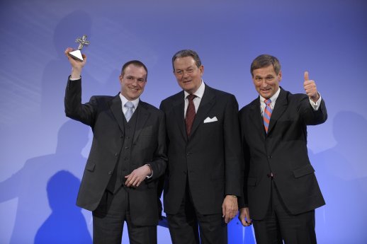 Felix Burda Award_Dr. Daniel Mauss_BDI-Präsident Jürgen R. Thumann_Dr. Stefan Zoller.JPG