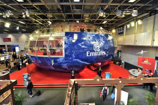 Emirates Weltkugel.jpg