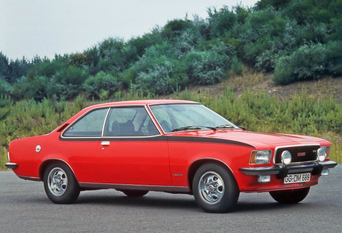 19-Opel-Commodore-118481.jpg