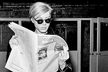 Andy Warhol in the Factory, New York 1968, Santi Visalli.jpg