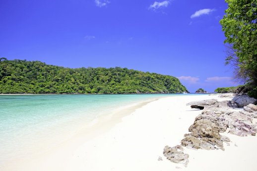 Koh Rok_Thailand_Strandhüpfen sonnenklarTV Black Weekend Tipp©Getty Images.jpg