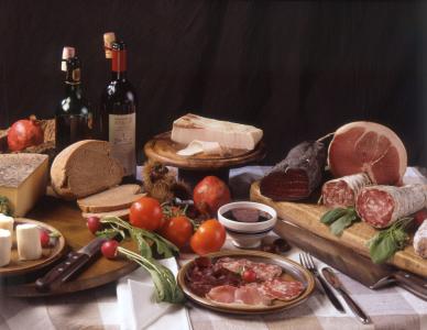 Bühne frei für die feinsten Zutaten und Rezepte aus dem Tessin – im Frühjahr 2019 bringt der deutsche Fernsehsender VOX sein Erfolgsformat "Das perfekte Dinner" in den südlichsten Kanton der Schweiz (Bildnachweis: Ticino Turismo)