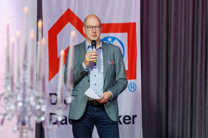 Geschäftsführer Sebastian Bobinski.jpg