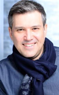 Der spanische Tenor Oscar Marin ist eine Entdeckung von Montserrat Caballe