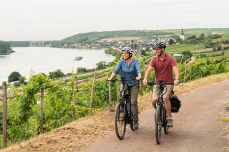 Rheinradweg, Roter Hang bei Nierstein (c) Dominik Ketz