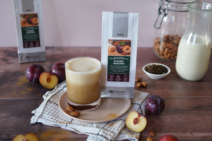 Rezept Pflaume-Marzipan Punsch_2.jpg