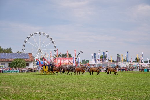 D_PA_Bad Griesbach_Karpfhamer Fest Zehnerzug (Dirschl Johann)_DSC07648.jpg