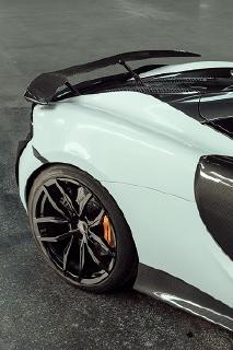 NOVITEC veredelt den McLaren 570S Spider und setzt auf Pirelli P Zero Nero GT