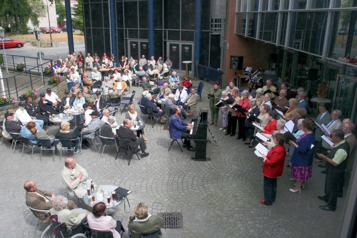 dag_cafekonzert04.jpg