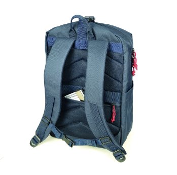 bgo31db_Go Urban Laptop Rucksack_Troika-4.jpg