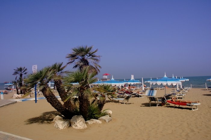 Spiaggia_Riviera_p.jpg